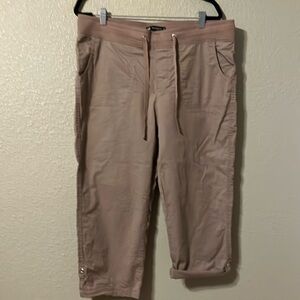 Lee relax fit women’s capris